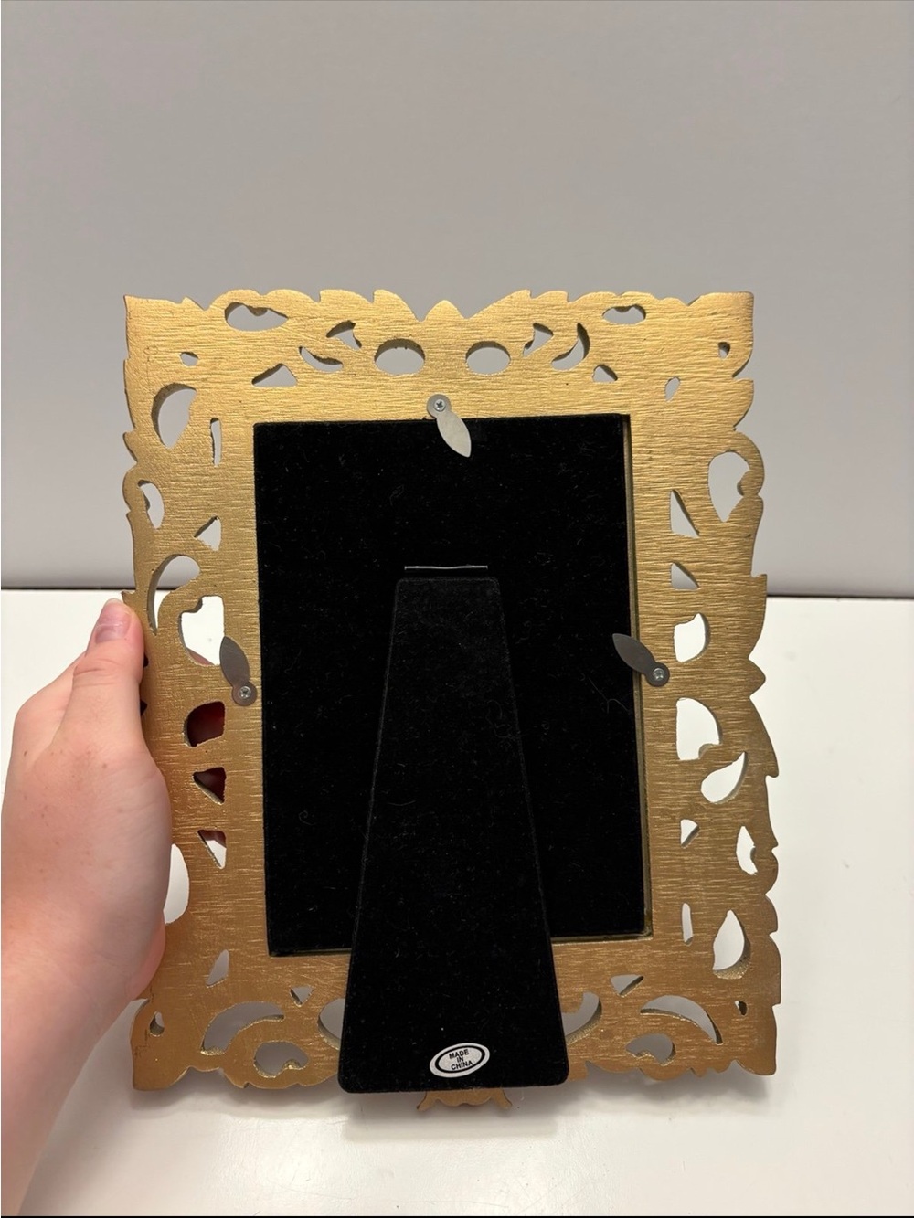 Rue Molière picture frame ornate, scrolled design in a metallic gold - Picture 6 of 8